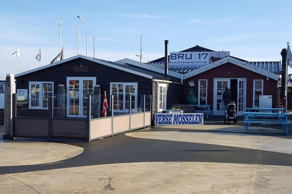 Welkom In Dekreek V59, Dem Freundlichen Ferienhaus Броунисе Екстериор снимка